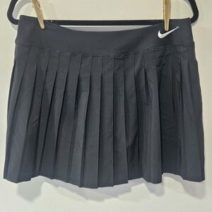 Nike Bundle Of 2 Court Victory Women's Black Pleated Tennis Skirts Size Large
